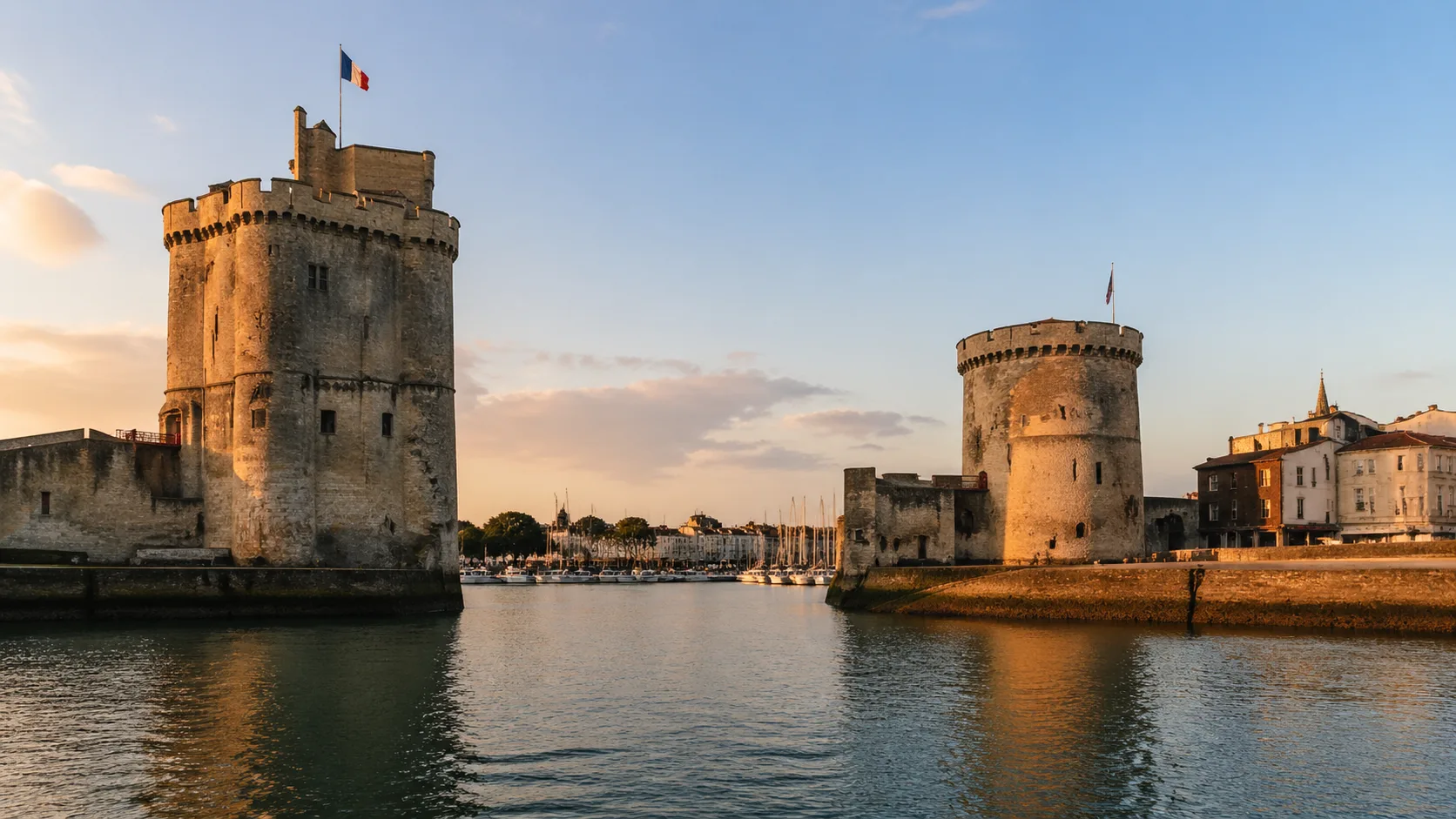 Tours médiévales du Vieux-Port de La Rochelle